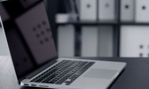 竺延风：以前汽车行业竞争是拳击式的，不是在下边乱踢的方式